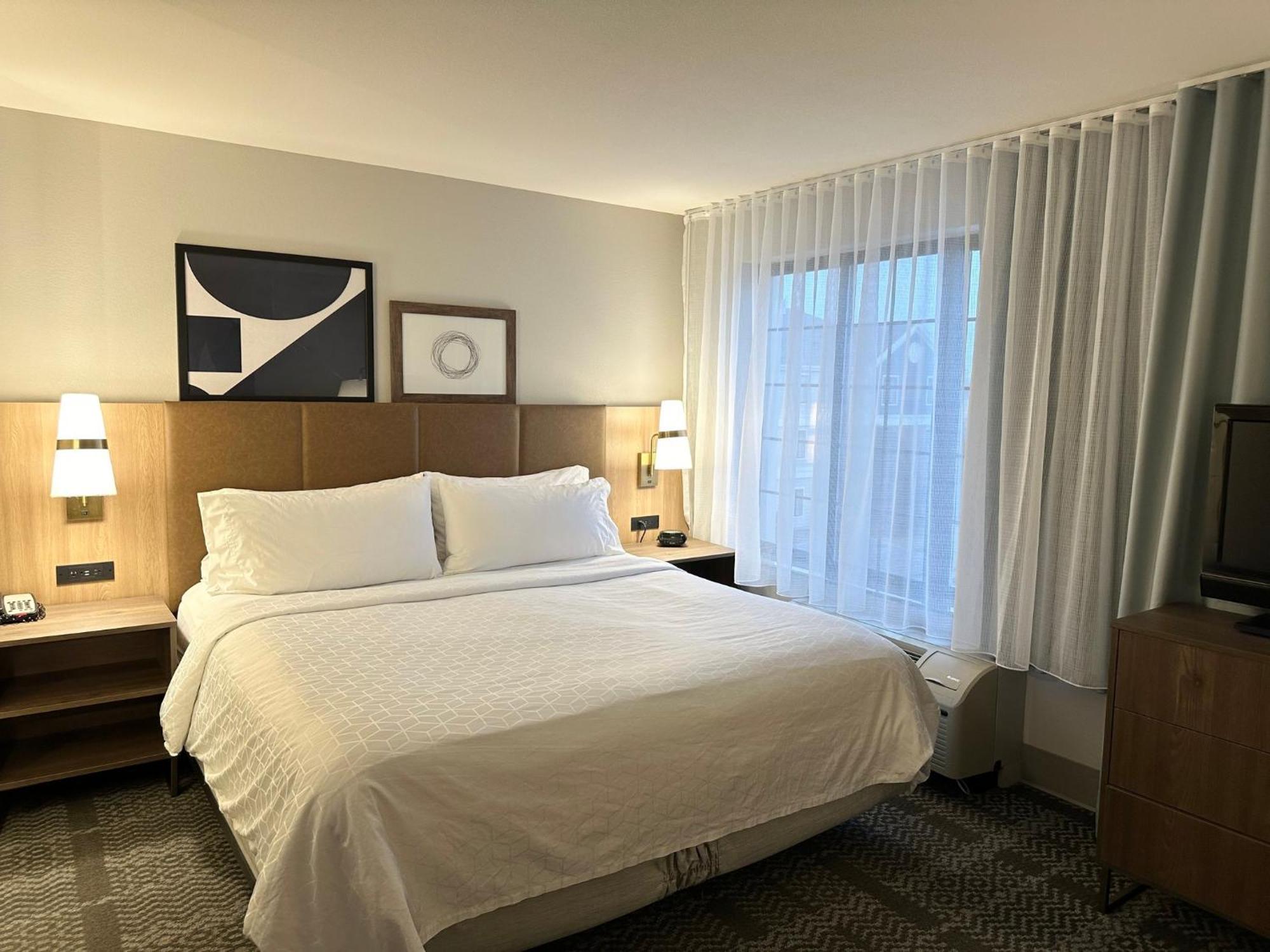 Staybridge Suites Milwaukee West-Oconomowoc By Ihg Extérieur photo