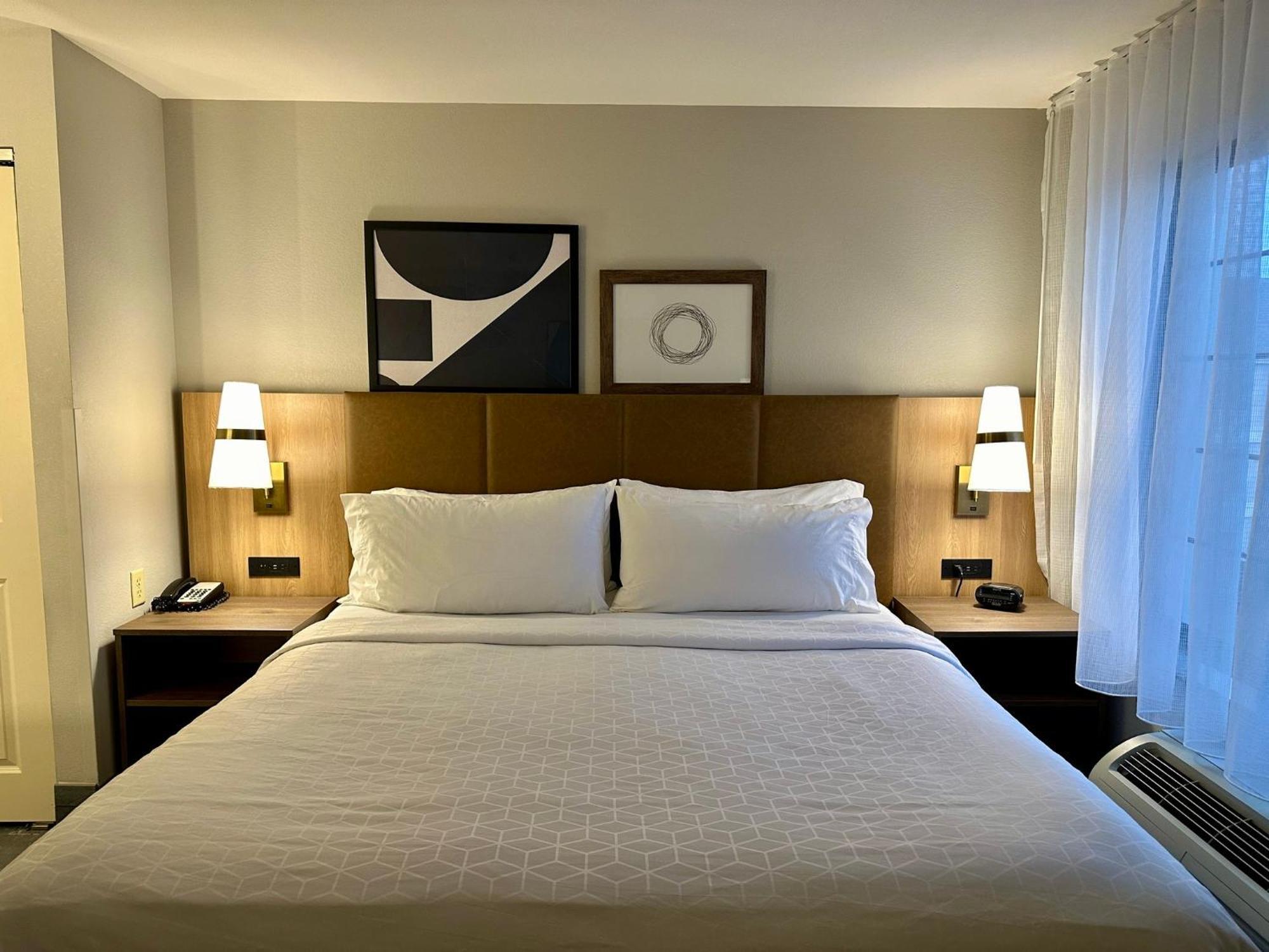 Staybridge Suites Milwaukee West-Oconomowoc By Ihg Extérieur photo